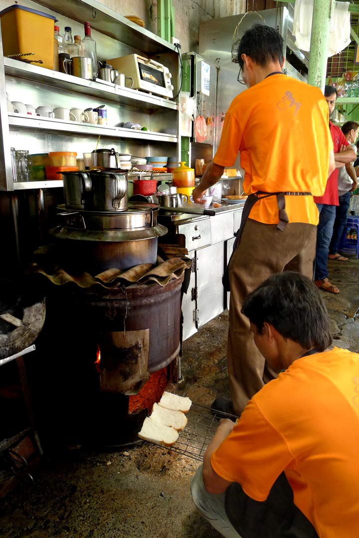 Toast Maker Chowrasta Market