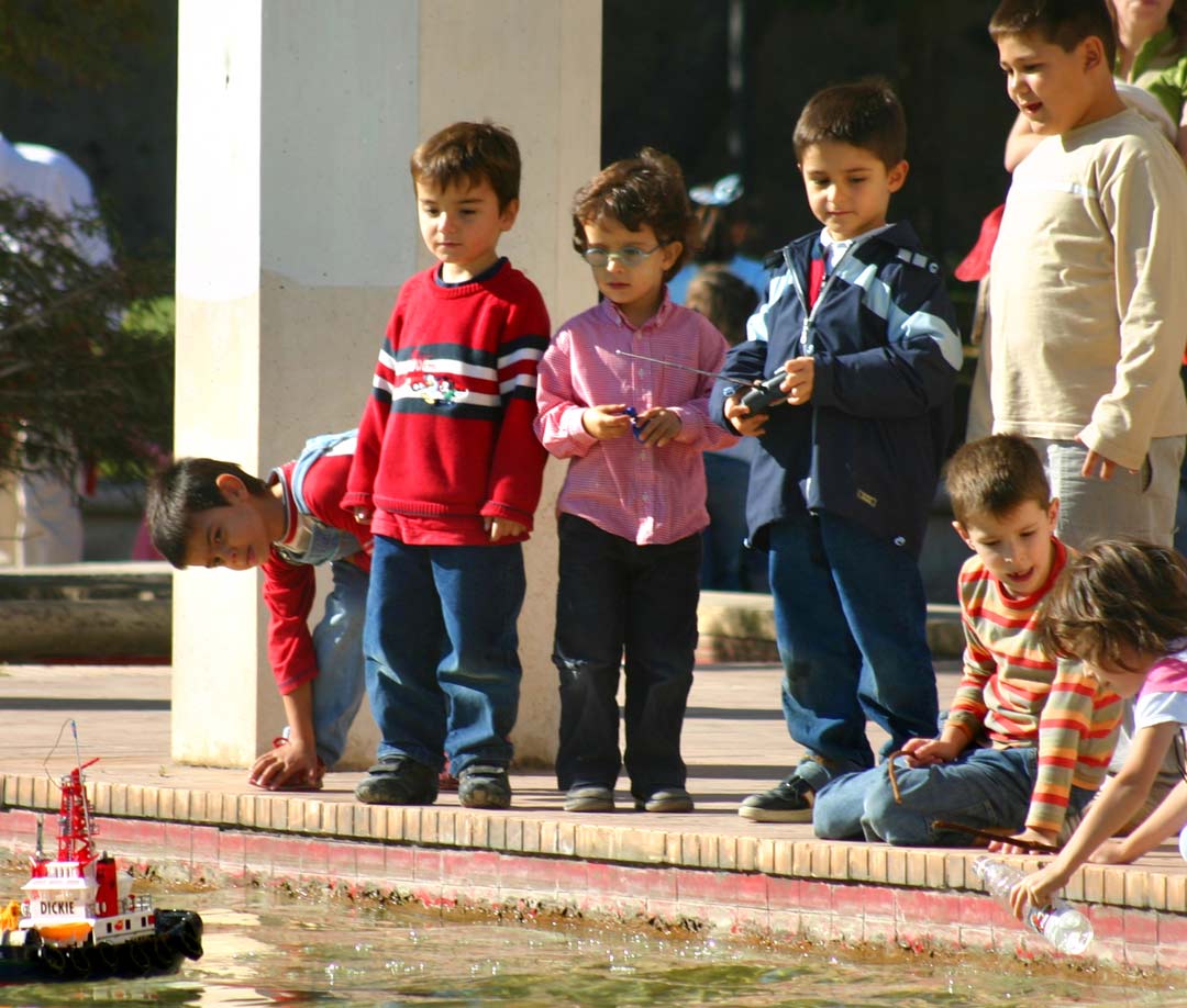 03 Kids-with-boat-sm-comp